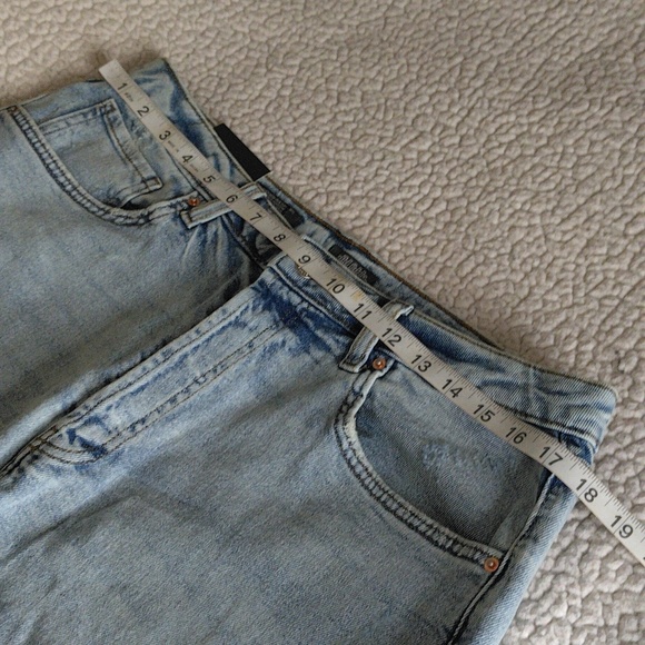 NWT Wild Fable Size 14 Super High Rise Curvy Distressed Button Fly Jean Shorts - Picture 8 of 15